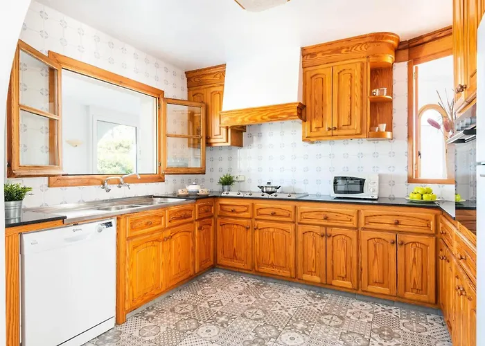 Villa Xabec By Cala'N Blanes (Menorca)